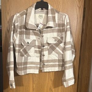 Ashley By 26 International Women's Plaid Utility Jacket - Tan and Cream